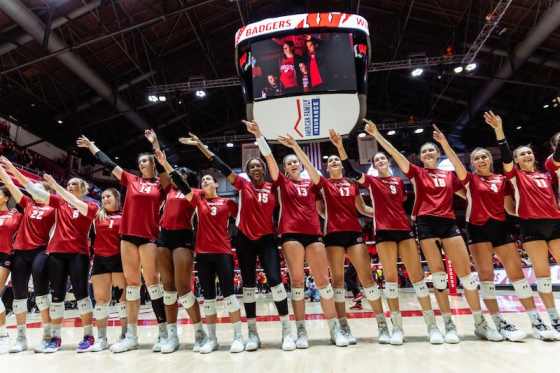 Wisconsin volleyball team leaked actual photo reddit